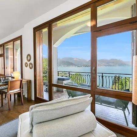 Appartement Elegant Panorama View With Pool - Happy Stresa
