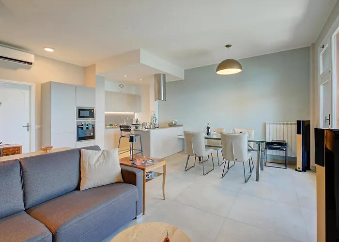 Vignolo Park Apartamento *